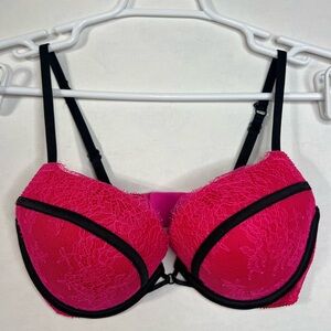 Victorias Secret Very Sexy Push Up Bra Pink Lace Plunge Underwire 32DD